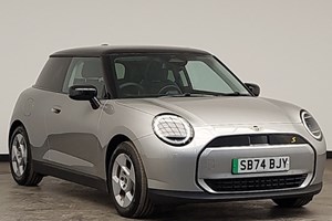 MINI Cooper Electric Hatchback (24 on) 160kW SE Classic 54kWh 3dr Auto For Sale - Arnold Clark Glasgow MINI, Glasgow