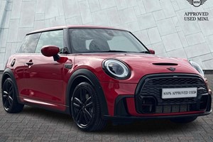 MINI Hatchback (14-24) Cooper S Sport (Comfort Pack & Navigation Pack) Steptronic Sport with double clutch auto 3d For Sale - Listers Boston (MINI), Boston