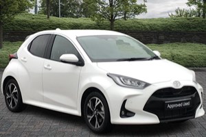 Toyota Yaris (20 on) 1.5 Hybrid Design CVT 5d For Sale - Listers Toyota Cheltenham, Cheltenham