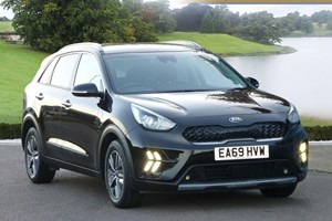 Kia Niro SUV (16-22) 2 1.6 GDi 1.56kWh lithium-ion 139bhp DCT auto Self-Charging Hybrid 5d For Sale - Canvey Carriage Company, Canvey Island