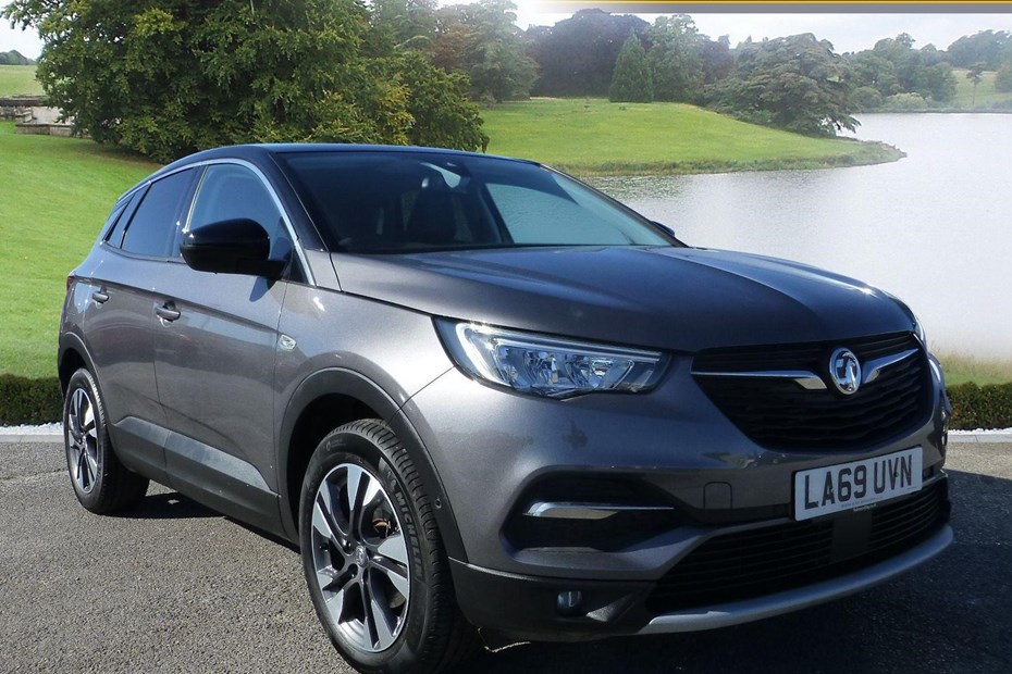 Vauxhall Grandland X SUV (18-21) SRi Nav 1.2 (130PS) Turbo auto 5d For Sale - Canvey Carriage Company, Canvey Island
