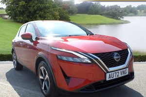 Nissan Qashqai SUV (21 on) 1.3 DiG-T MH N-Connecta 5dr For Sale - Canvey Carriage Company, Canvey Island