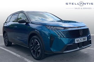 Peugeot 5008 SUV (24 on) 1.2 Hybrid 136 GT 5dr e-DSC6 For Sale - Stellantis &You Walton, Walton On Thames