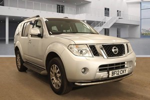 Nissan Pathfinder (05-14) 2.5 dCi Tekna 5d For Sale - The 4x4 Centre Ltd, Hengoed