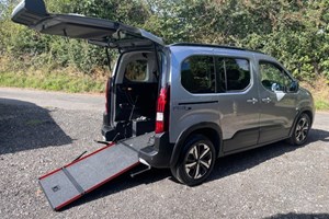 Peugeot Rifter MPV (18-25) Allure 1.5 BlueHDi 130 EAT8 auto S&S 5d For Sale - FMC Car Sales, Kidderminster