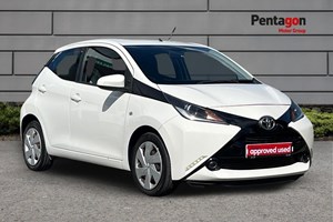 Toyota Aygo (14-22) 1.0 VVT-i X-Play MMT 5d For Sale - Pentagon BYD Mazda Peugeot Vauxhall (Lincoln), Lincoln