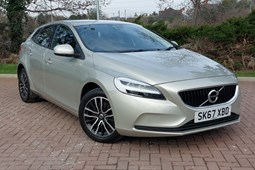 Volvo V40 Hatchback (12-19) T2 (122bhp) Momentum 5d For Sale - Arnold Clark Motorstore (Shrewsbury), Shrewsbury