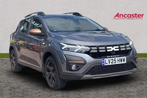 Dacia Sandero Stepway (21 on) 1.0 TCe Extreme 5dr For Sale - Ancaster Renault, Dartford
