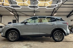 Nissan Qashqai SUV (21 on) 1.3 DiG-T MH Acenta Premium 5dr For Sale - HIGHSTONE KUSTOM CAMPERS LIMITED, Wakefield
