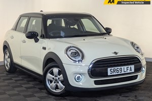 MINI Hatchback (14-24) Cooper Classic 5d For Sale - V12 Sports and Classics Worksop, Worksop