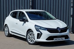 Renault Clio Hatchback (19 on) 1.6 E-TECH full hybrid 145 Evolution 5dr Auto For Sale - Arnold Clark Motorstore (Wigan), Wigan