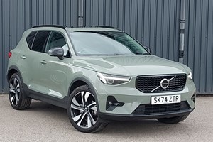 Volvo XC40 SUV (17 on) 2.0 B4P Ultra Dark 5dr Auto For Sale - Arnold Clark Motorstore (Wigan), Wigan