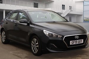 Hyundai i30 Hatchback (17 on) SE Nav 1.6 CRDi 110PS 5d For Sale - AUTOTRADE BIRMINGHAM LTD, Birmingham