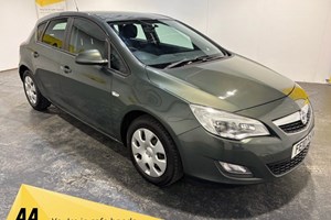 Vauxhall Astra Hatchback (09-15) 1.6i 16V Exclusiv 5d For Sale - AUTOTRADE BIRMINGHAM LTD, Birmingham
