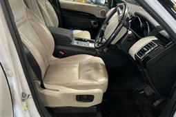 Land Rover Discovery SUV (17 on) SE 2.0 Sd4 auto 5d For Sale - Quality Motor Company Ltd, Iver