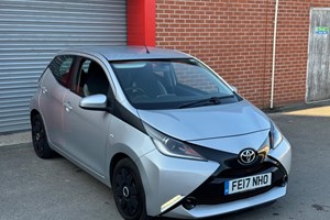 Toyota Aygo (14-22) 1.0 VVT-i X-Play 5d For Sale - PX Cars Ltd, Wakefield