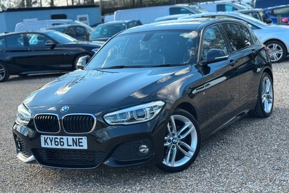 BMW 1-Series Hatchback (11-19) 116d M Sport (Nav) (09/15-) 5d For Sale - CarConnect UK, Farnham