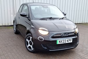 Fiat 500 Electric Hatchback (20 on) 87kW Lounge 37.8kWh Auto 3d For Sale - Arnold Clark Click & Collect Heathrow, Heathrow