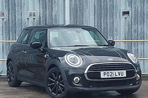 MINI Hatchback (14-24) Cooper Classic 3d For Sale - Arnold Clark Click & Collect Heathrow, Heathrow