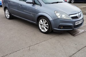 Vauxhall Zafira (05-14) 1.9 CDTi Design (150ps) 5d (Euro 4) For Sale - M J Motors staffs ltd, Stoke on Trent