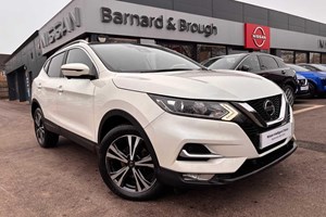 Nissan Qashqai (14-21) N-Connecta (Glass Roof Pack) 1.3 DIG-T 140 5d For Sale - Barnard and Brough Haywards Heath, Haywards Heath