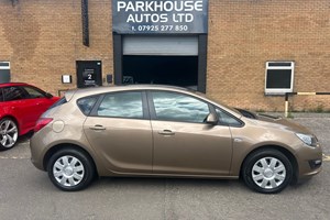 Vauxhall Astra Hatchback (09-15) 1.6i 16V Exclusiv (06/12-) 5d For Sale - Parkhouse Autos Ltd, Glasgow