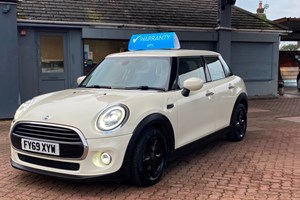 MINI Hatchback (14-24) Cooper Classic Steptronic with double clutch auto 5d For Sale - Congleton Autos, Congleton