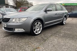 Skoda Superb Estate (10-15) 2.0 TDI CR (170bhp) Elegance 5d DSG For Sale - AMICAS GROUP LTD, Bradford