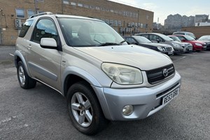 Toyota RAV4 (00-05) 2.0 XT3 3d Auto For Sale - AMICAS GROUP LTD, Bradford