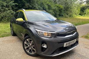 Kia Stonic SUV (17 on) First Edition 1.0 T-GDi 118bhp ISG 5d For Sale - CAP CARS LTD, London