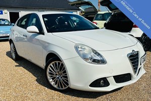 Alfa Romeo Giulietta (10-20) 1.4 TB MultiAir Lusso 5d For Sale - Affordable Cars of Sussex Peacehaven, Peacehaven