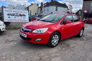 Vauxhall Astra Hatchback (09-15) 1.7 CDTi 16V Exclusiv 5d For Sale - VB CAR SALES LTD, kirkby-in-ashfield