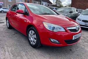Vauxhall Astra Hatchback (09-15) 1.7 CDTi 16V Exclusiv 5d For Sale - VB CAR SALES LTD, kirkby-in-ashfield