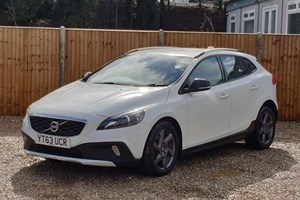 Volvo V40 Cross Country (13-19) D2 Cross Country Lux 5d Powershift For Sale - Hammond Cars Norwich, New Costessey