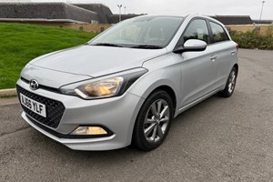 Hyundai i20 Hatchback (15-20) 1.2 Blue Drive SE 5d For Sale - GB AZ CARS LTD, Bedford