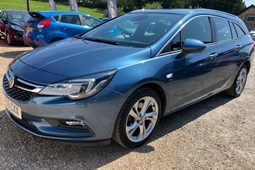 Vauxhall Astra Sports Tourer (16-21) 1.6 CDTi 16V (136bhp) SRi Nav 5d Auto For Sale - Rocketts of Denmead, Waterlooville