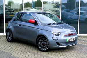 Fiat 500 Electric Hatchback (20 on) 87kW Red 42kWh 3dr Auto For Sale - Motorvogue Fiat Kings Lynn, Kings Lynn