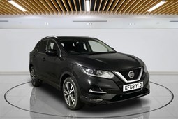 Nissan Qashqai (14-21) N-Connecta 1.3 DIG-T 160 DCT auto 5d For Sale - Hilton Car Supermarket Aylesbury, Aylesbury