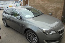 Vauxhall Insignia Sports Tourer (09-17) 2.0 CDTi (170bhp) Tech Line 5d Auto For Sale - Martin Smith Commercial Motors LLP, Luton
