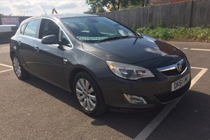 Vauxhall Astra Hatchback (09-15) 2.0 CDTi 16V SE (165bhp) 5d Auto For Sale - AMS, Trowbridge