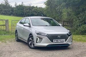 Hyundai Ioniq Hatchback (16-22) Hybrid Premium 1.6 GDi auto 4d For Sale - Loanhead Carsales Limited, Edinburgh