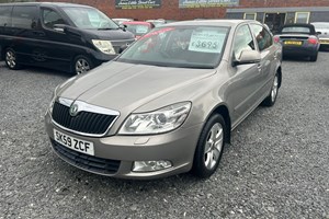 Skoda Octavia Hatchback (04-12) 1.9 TDI PD Elegance (2009) 5d For Sale - James Little Street Cars, Kilmarnock