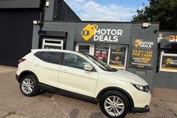 Nissan Qashqai (14-21) 1.2 DiG-T Acenta Premium 5d For Sale - The Motor Deals Limited, Stoke-on-trent