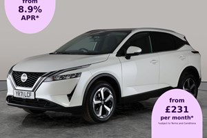 Nissan Qashqai SUV (21 on) 1.3 DiG-T MH N-Connecta [Pan Roof] 5dr For Sale - Carsa Cannock, Cannock