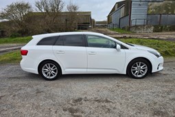 Toyota Avensis Tourer (09-15) 2.2 D-4D T Spirit (11/11) 5d For Sale - Brighton Motorama, Newhaven