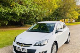 Vauxhall Astra Hatchback (09-15) 1.4i 16V Excite (10/13-) 5d For Sale - TJ Cars Ltd, Slough