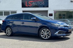 Toyota Auris Touring Sports (13-19) 1.8 Hybrid Excel TSS [Leather] 5d CVT For Sale - LS Autos, Farnham