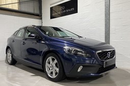 Volvo V40 Cross Country (13-19) D2 Cross Country Lux 5d For Sale - MARLING CAR SALES LTD, Telford