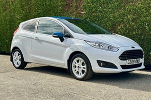 Ford Fiesta (08-17) 1.25 (82bhp) Zetec White 3d For Sale - Drews Motor Company, Hurst