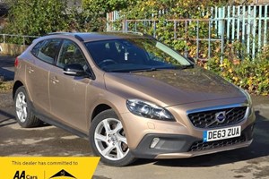 Volvo V40 Cross Country (13-19) D2 Cross Country Lux 5d For Sale - Syston Autos LTD, Syston